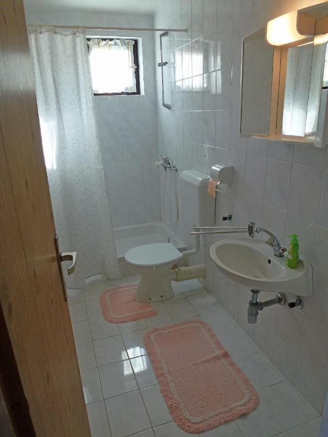 Apartment Milica Njivice Exteriér fotografie